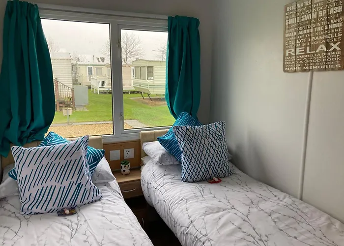Pet Friendly Holiday Home On Golden Palm Skegness